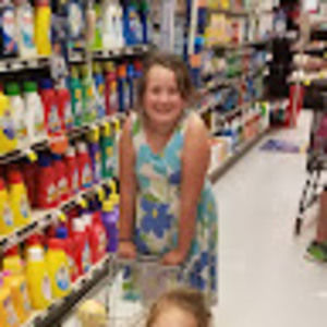 Meet your Posher, Kendra